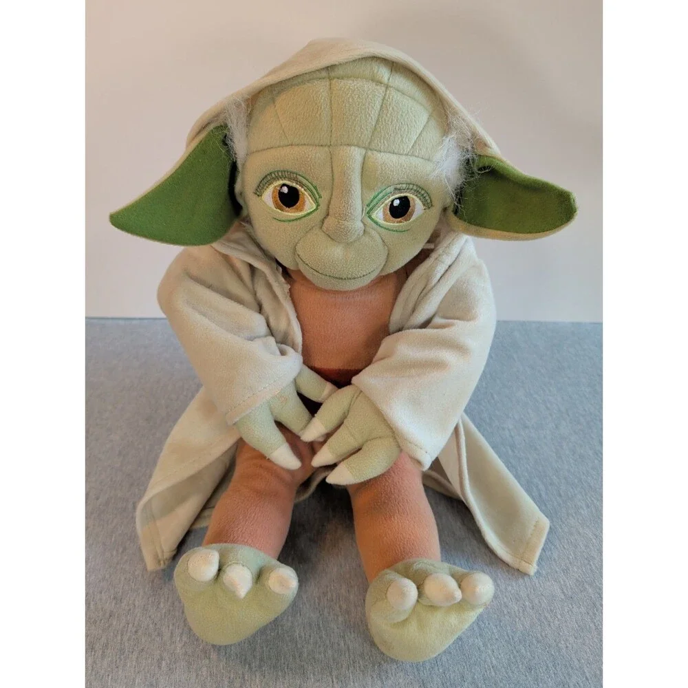 Star Wars Yoda Plush 18” Toy Stuffed Animal Lucas Films Hooded Robe Stitched Eye